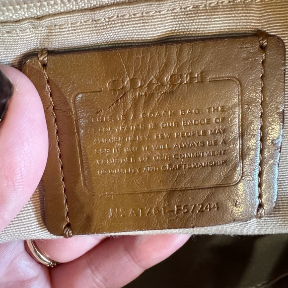 Coach 2017 Mini Kelsey Legacy Collection Jacquar EUC - Picture 4 of 14